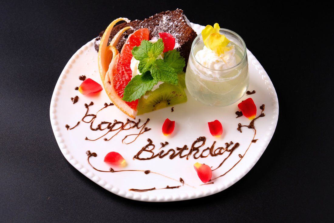 誕生日・記念日にぴったり!各種プレートのご案内